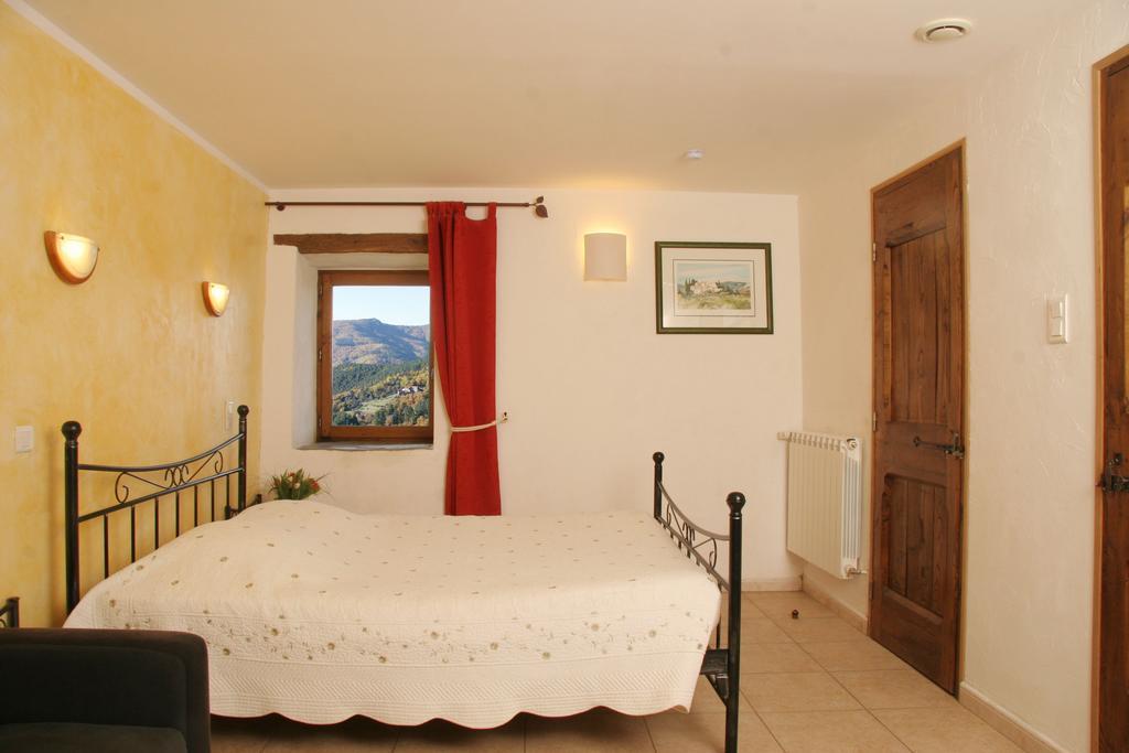 Le Collet-de-Dèze Chambres D'Hotes Lou-Rey מראה חיצוני תמונה